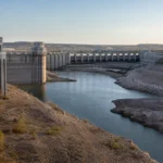 Presa La Amistad sobre el Río Bravo con bajo nivel de almacenamiento durante la sequía de 2026