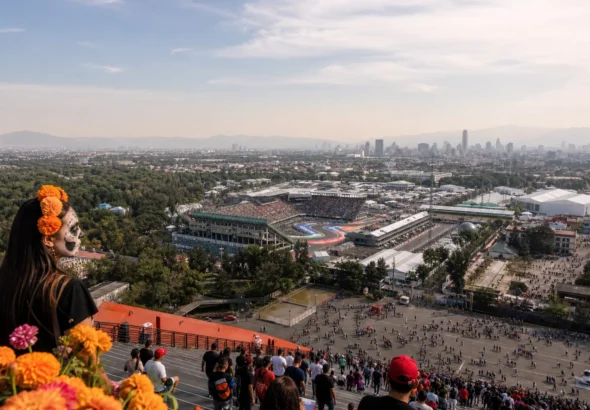 Público en el Autódromo Hermanos Rodríguez durante el Gran Premio de México 2026